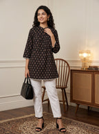 Women's Black Printed Cotton Top