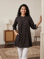 Women's Black Printed Cotton Top