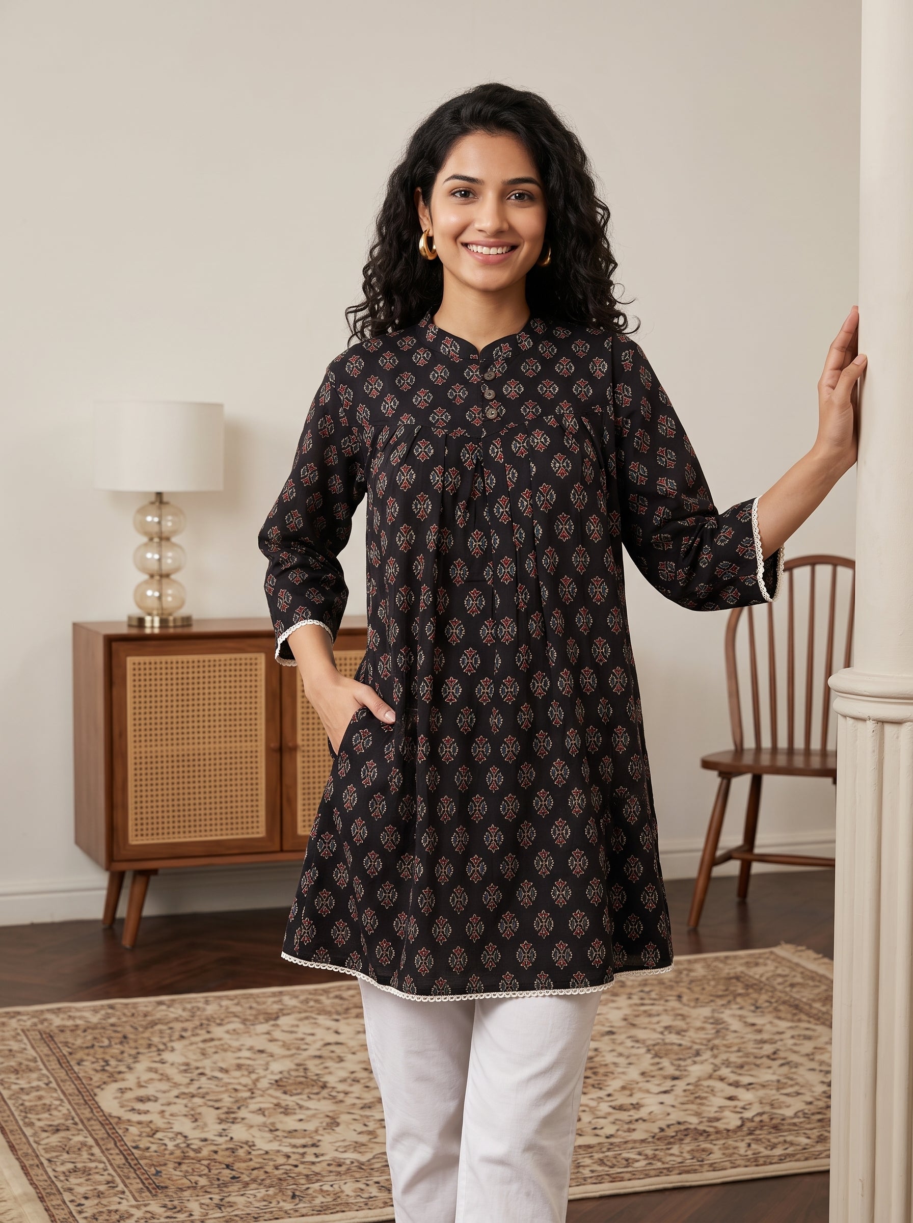 Women's Black Printed Cotton Top